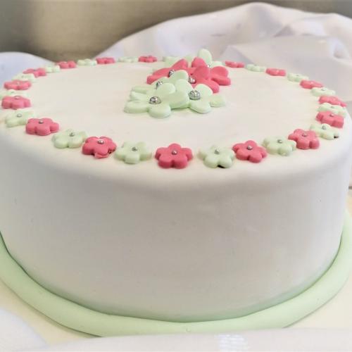 Fondanttorte Blüten 